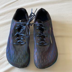 Altra IQ Black StabiliPod Running Shoes